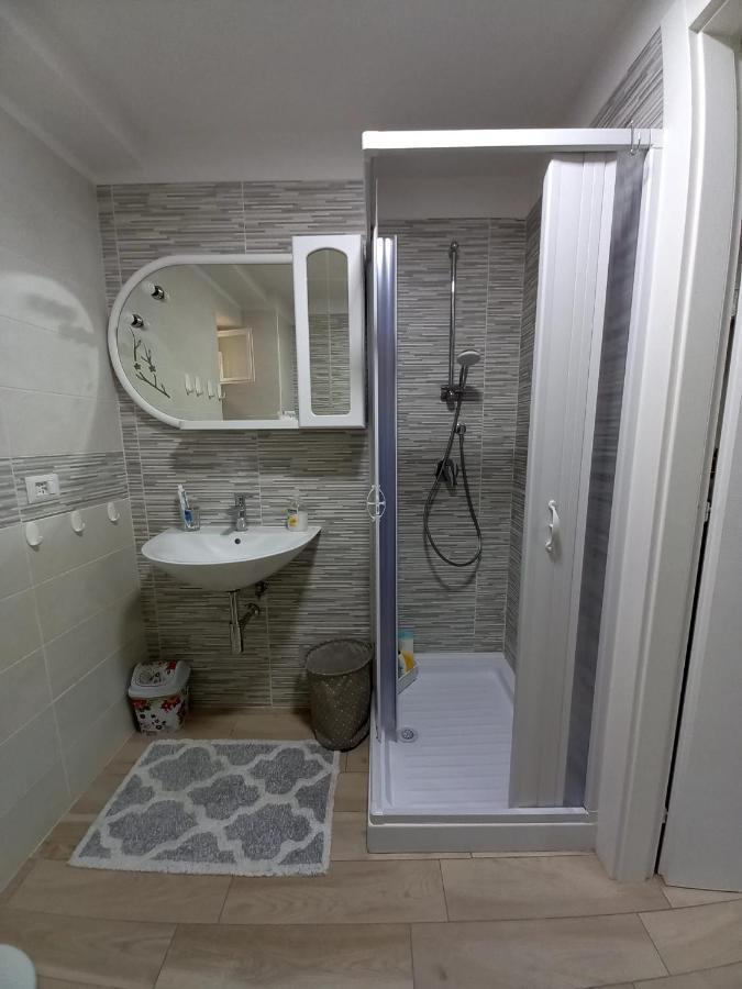 Casa Lucia Βίλα Βιέστε Εξωτερικό φωτογραφία